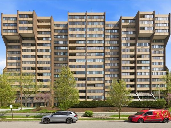 750 Washington Rd , Unit 207, Pittsburgh, PA 15228
