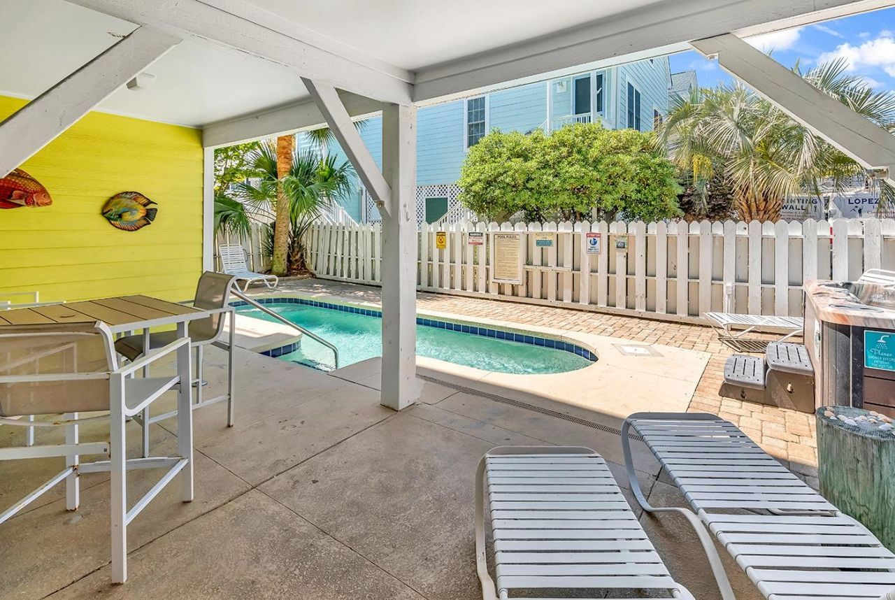 1106 Ocean Blvd. S  Photo 45