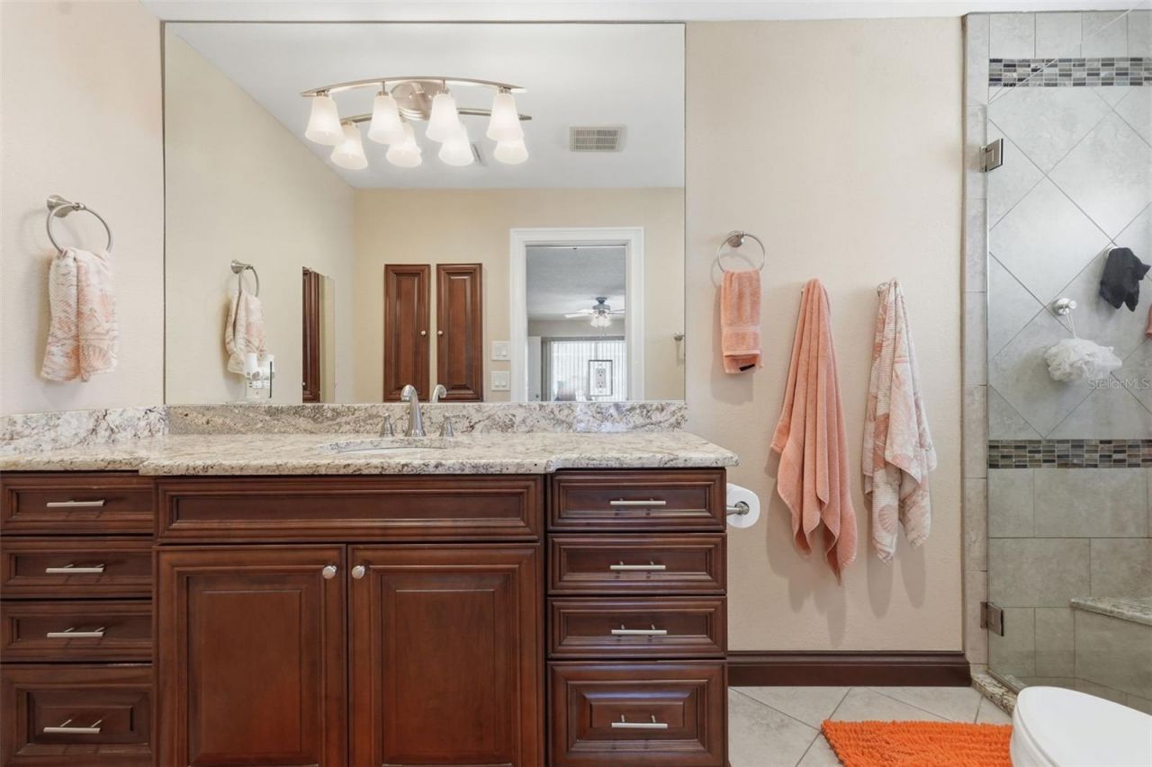 5860 Leeland Street S, Saint Petersburg, FL 33715 Photo