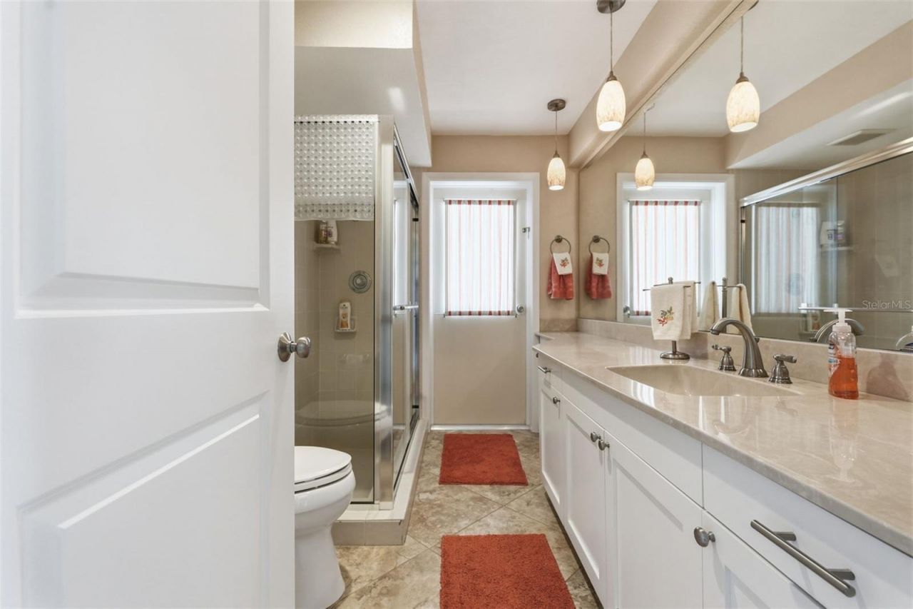 5860 Leeland Street S, Saint Petersburg, FL 33715 Photo