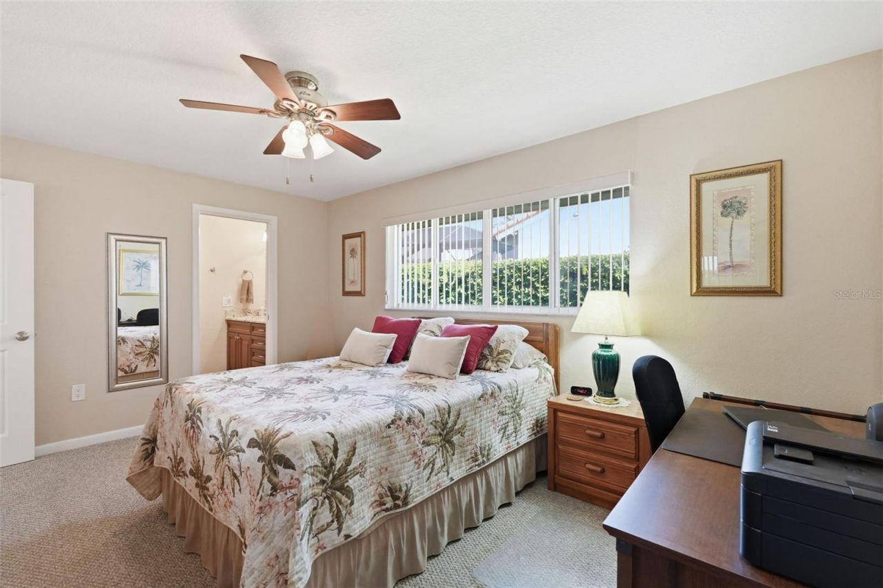 5860 Leeland Street S, Saint Petersburg, FL 33715 Photo