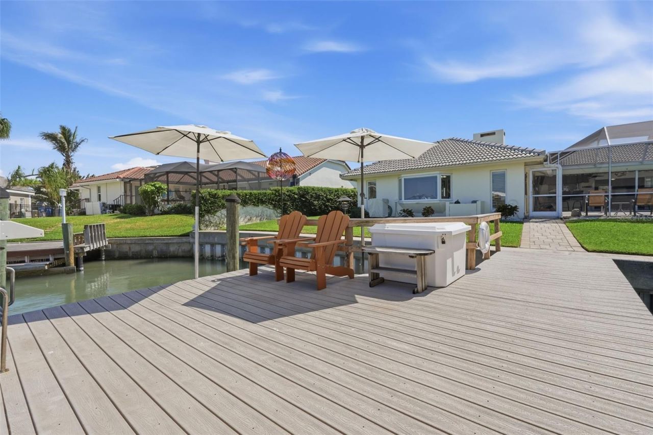 5860 Leeland Street S, Saint Petersburg, FL 33715 Photo