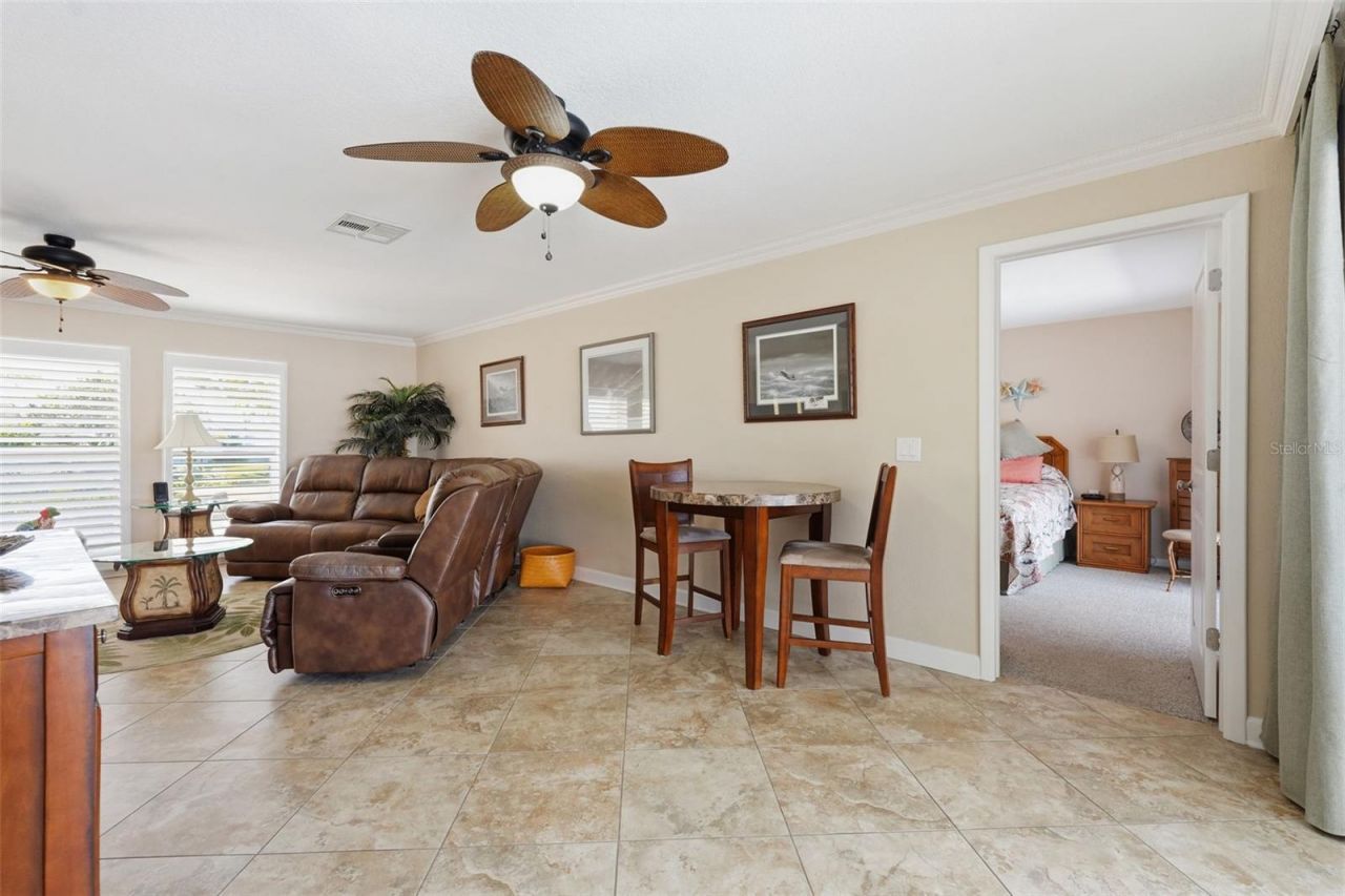 5860 Leeland Street S, Saint Petersburg, FL 33715 Photo