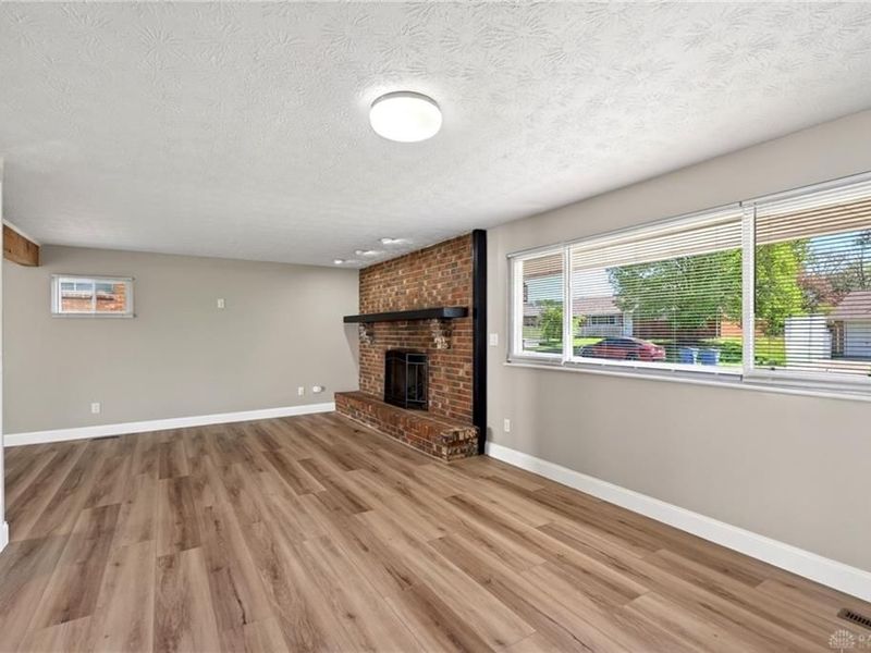 5975 Rosalie Road, Huber Heights, OH 45424 Photo 4