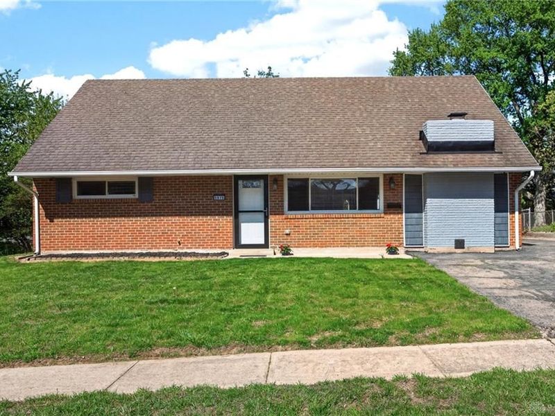 5975 Rosalie Road, Huber Heights, OH 45424 Photo 41