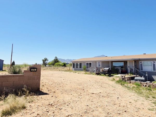 5790 S NUCCI Lane, Hereford, AZ 85615
