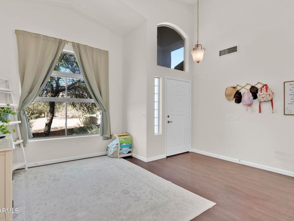 2533 W Big Oak Street, Phoenix, AZ 85085