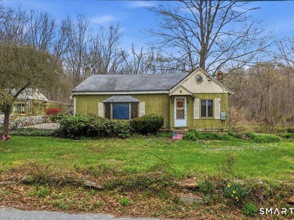 102 South, Bozrah, CT 06334