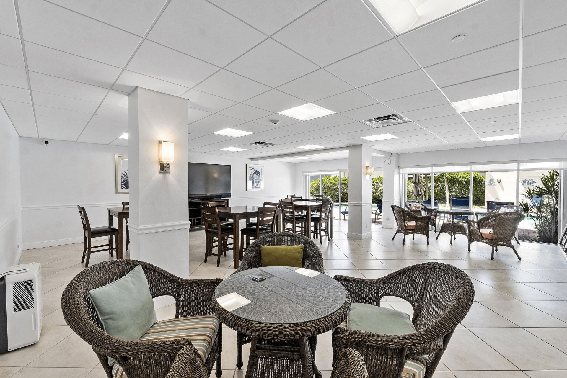 1500 S Ocean Boulevard, Unit 1101, Lauderdale by the Sea, FL 33062 Photo