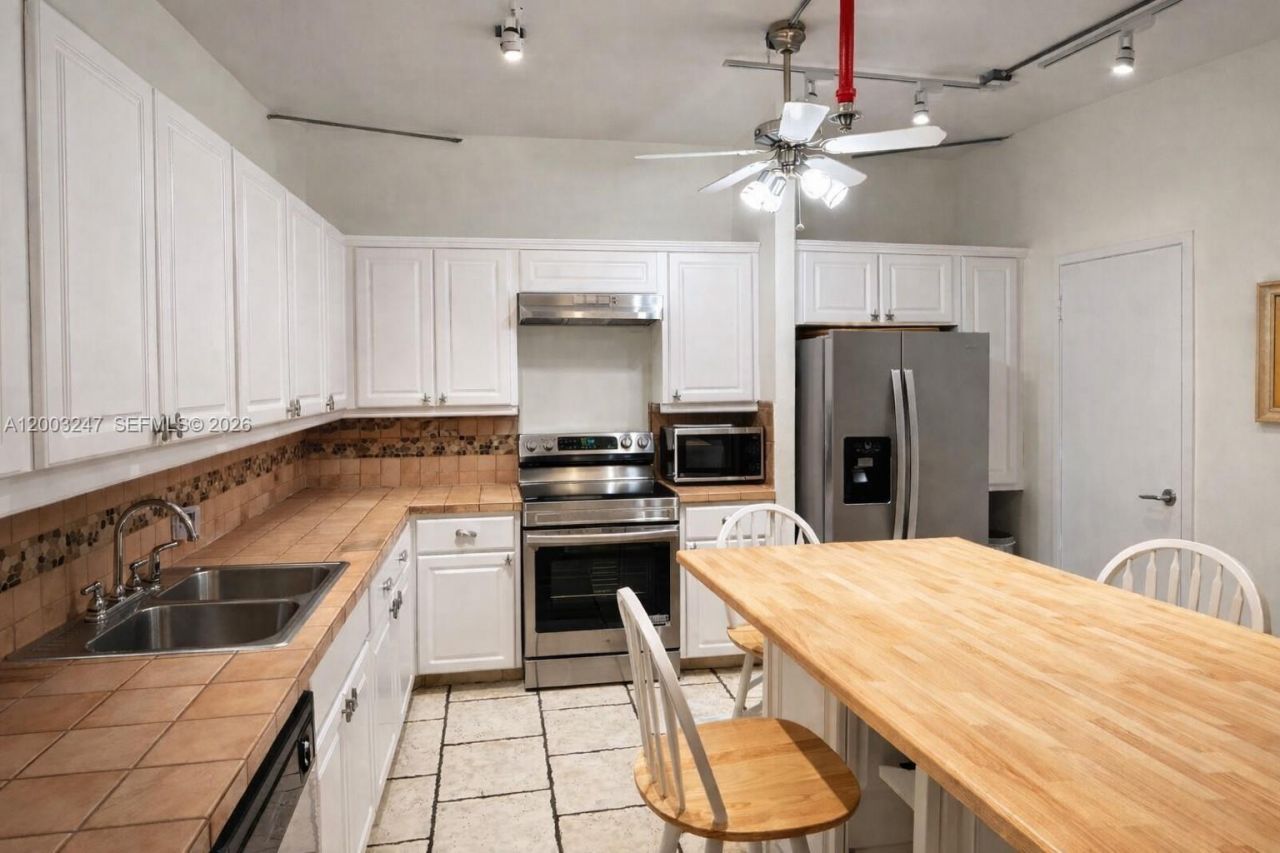 251 Crandon Blvd , Unit 235, Key Biscayne, FL 33149 Photo