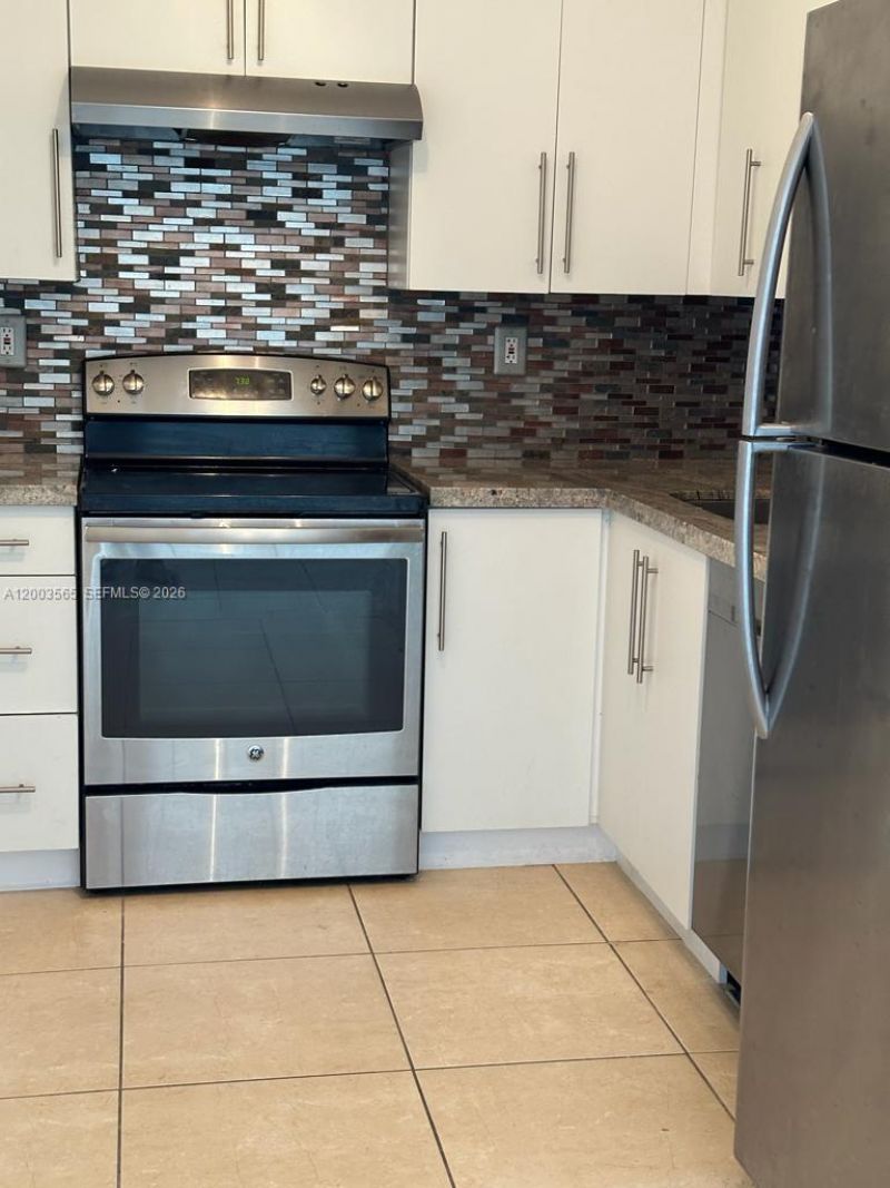 1865 79th St Cswy , Unit 9J, North Bay Village, FL 33141 Photo