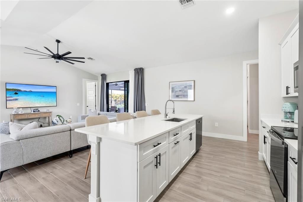 4600 Key Largo Ln, Bonita Springs, FL 34134 Photo