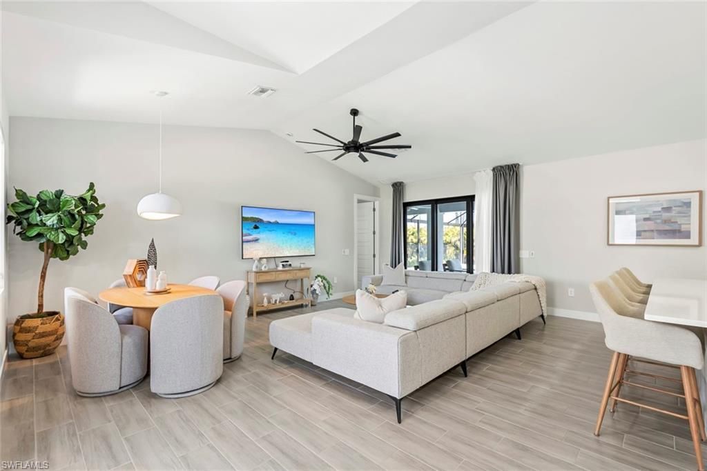 4600 Key Largo Ln, Bonita Springs, FL 34134 Photo