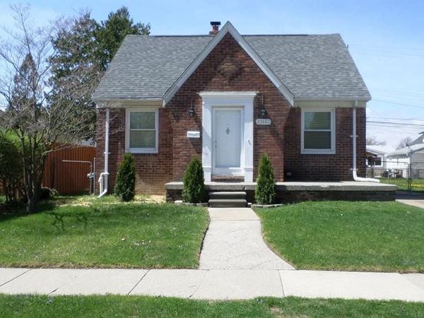 22463 Nevada Avenue, Eastpointe, MI 48021