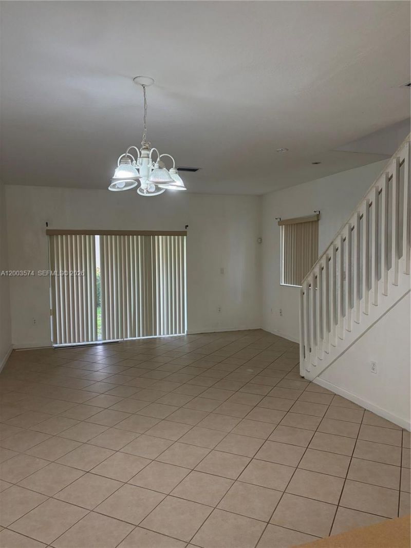 8831 S Isles Cir , Tamarac, FL 33321 Photo