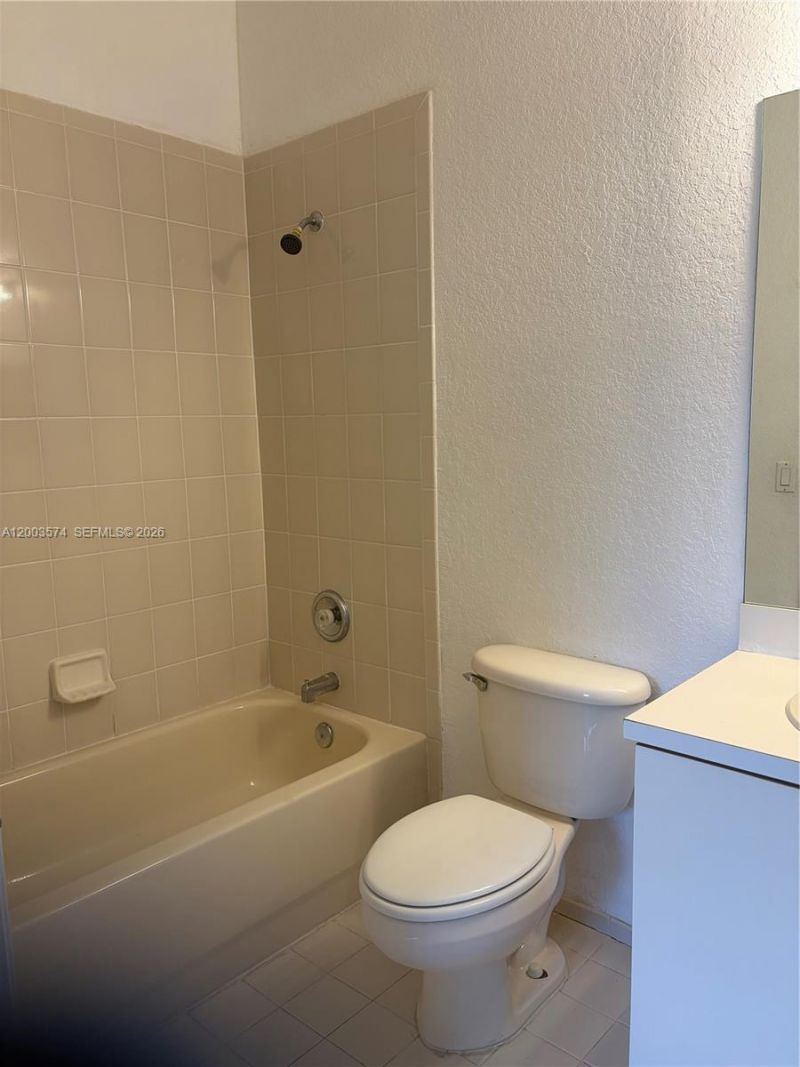 8831 S Isles Cir , Tamarac, FL 33321 Photo