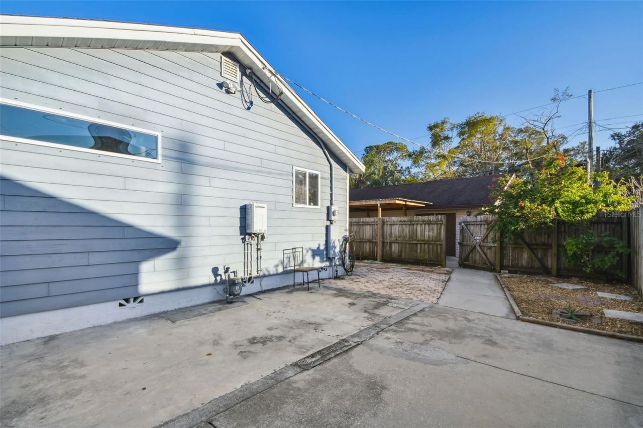 2310 30th Avenue N, Saint Petersburg, FL 33713 Photo