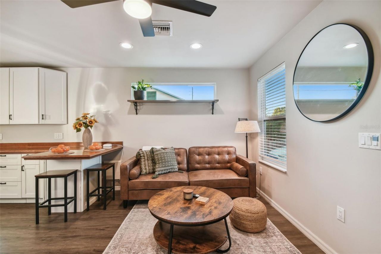2310 30th Avenue N, Saint Petersburg, FL 33713 Photo
