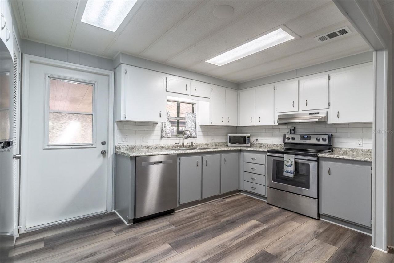 708 Greentree Court , Lake Mary, FL 32746 Photo