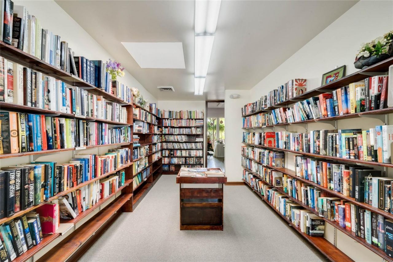 708 Greentree Court , Lake Mary, FL 32746 Photo