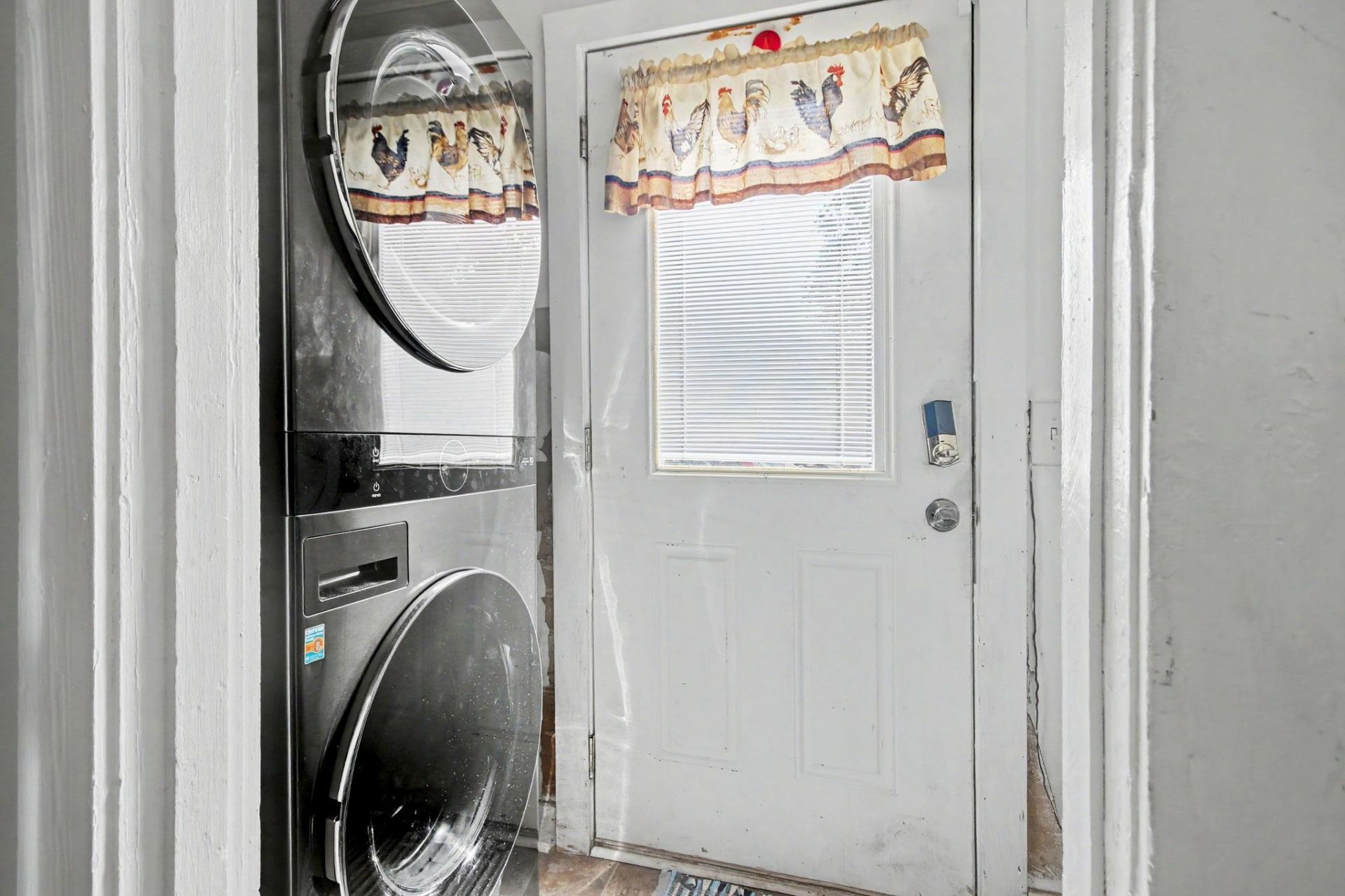 309 Layton Ct.  Photo 13