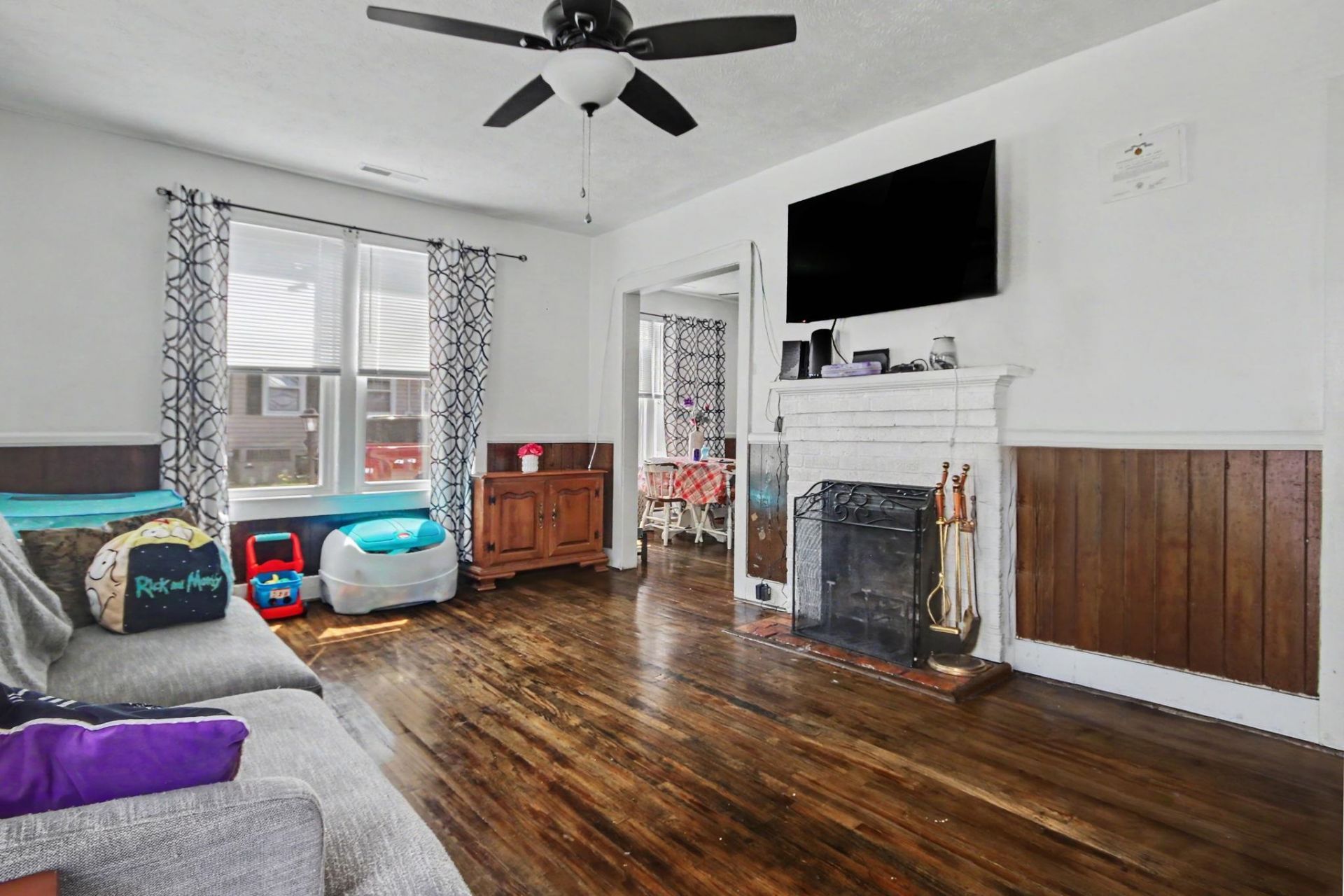 309 Layton Ct.  Photo 8