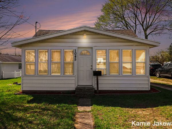 1045 Alderman Street, Belding, MI 48809