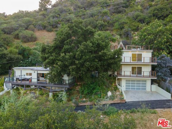 563 Canon View Trail , Topanga, CA 90290