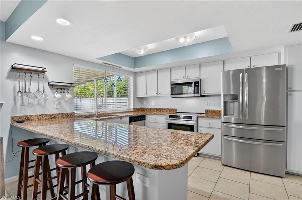 1305 SE 37th Ter , Cape Coral, FL 33904 Photo