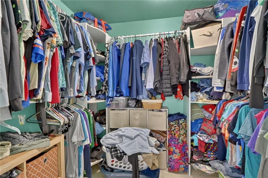 1305 SE 37th Ter , Cape Coral, FL 33904 Photo