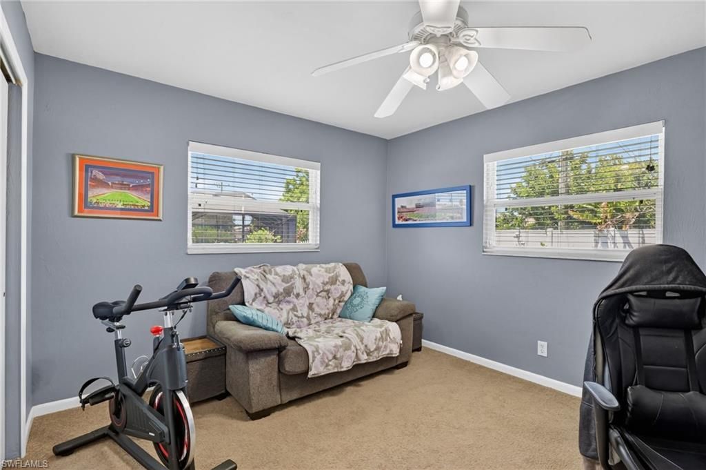 1305 SE 37th Ter , Cape Coral, FL 33904 Photo