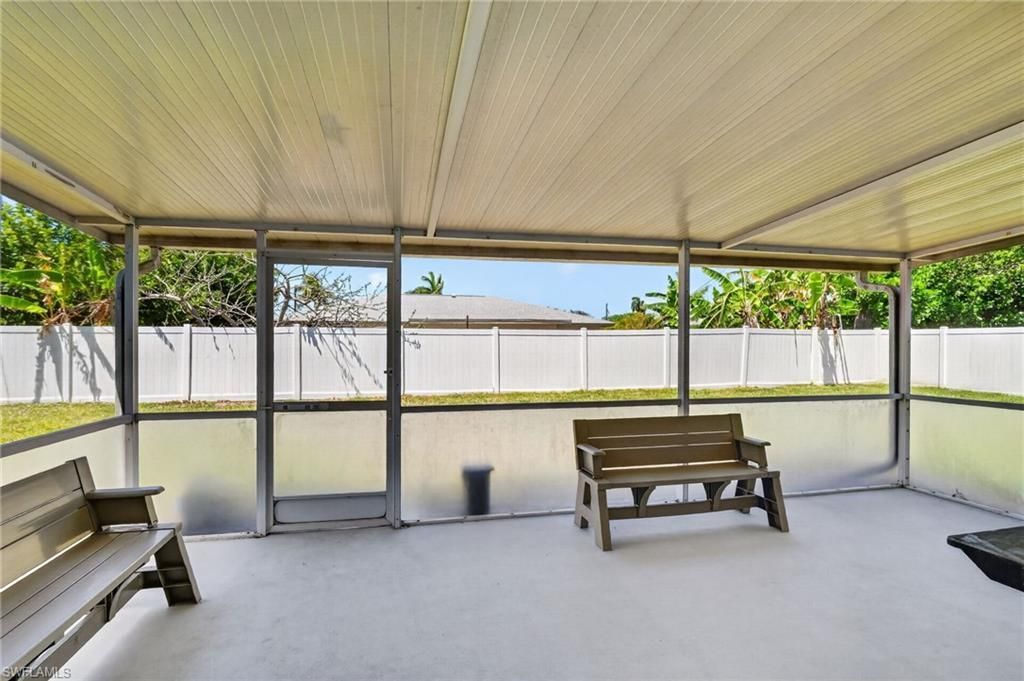 1305 SE 37th Ter , Cape Coral, FL 33904 Photo