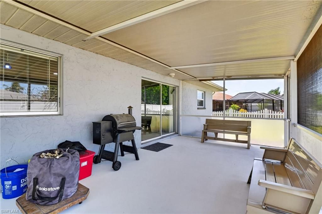 1305 SE 37th Ter , Cape Coral, FL 33904 Photo