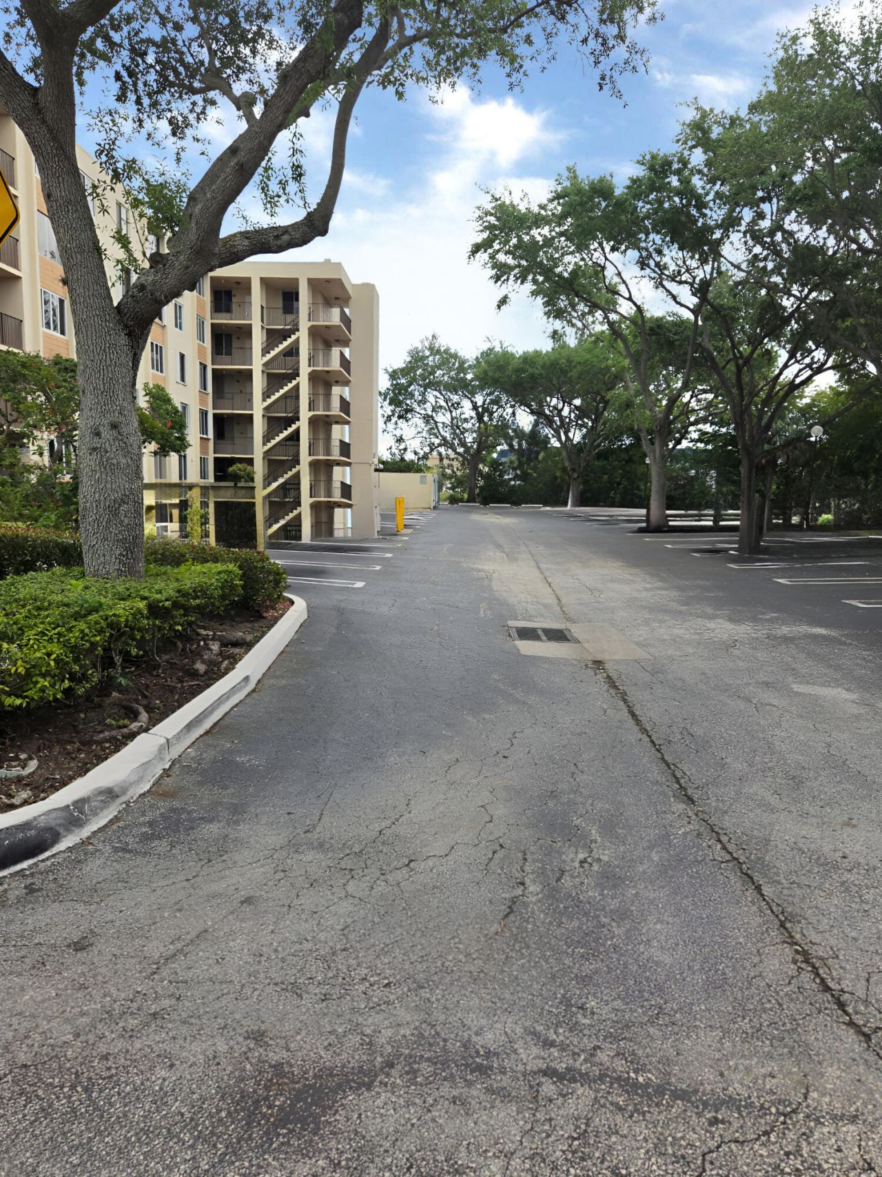 3253 Riverside Drive, Unit D-301, Coral Springs, FL 33065 Photo