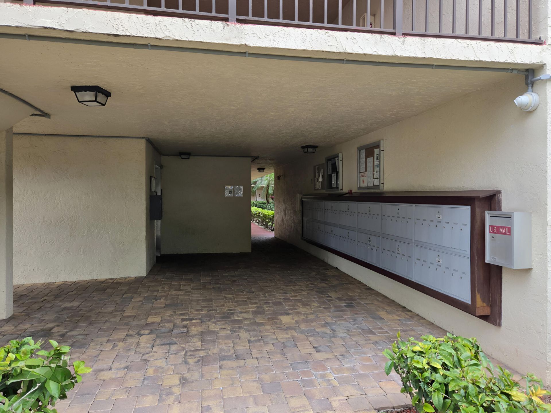 3253 Riverside Drive, Unit D-301, Coral Springs, FL 33065 Photo