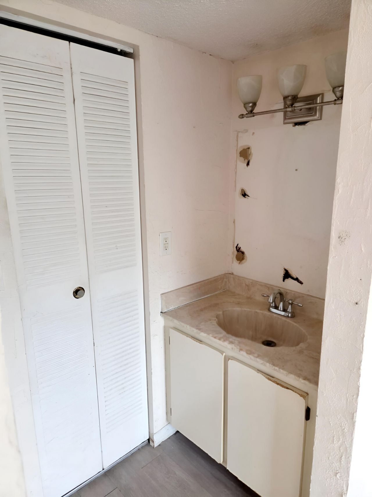 3253 Riverside Drive, Unit D-301, Coral Springs, FL 33065 Photo