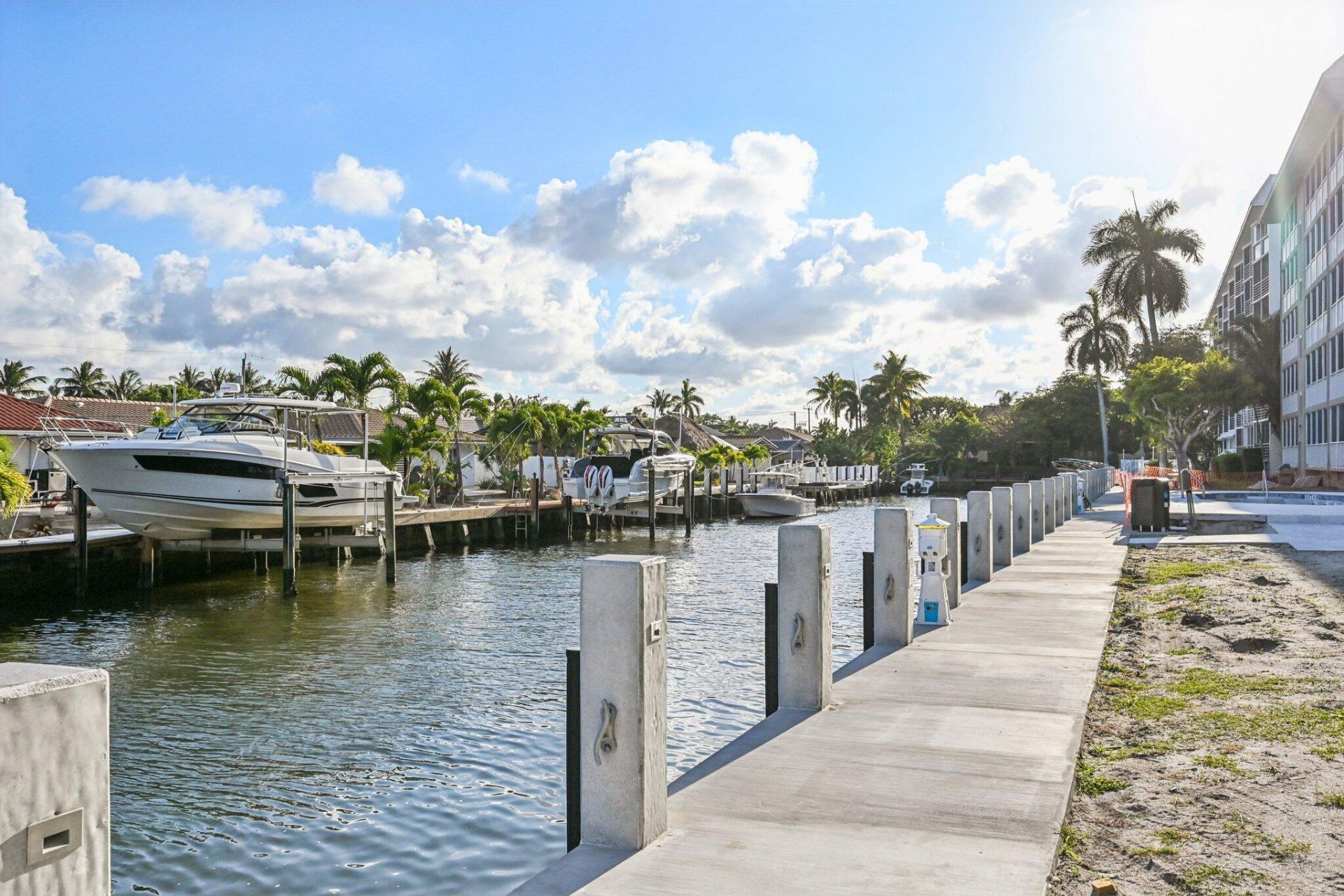 3080 NE 47th Court, Unit 405, Fort Lauderdale, FL 33308 Photo