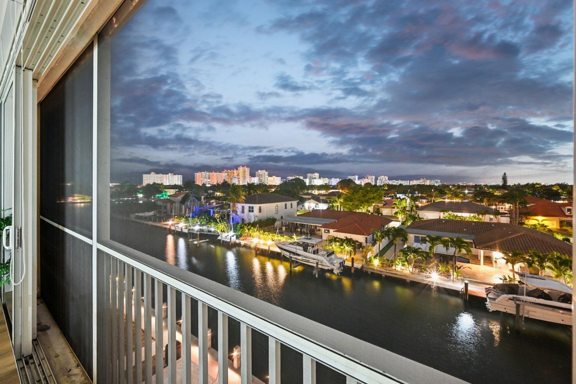 3080 NE 47th Court, Unit 405, Fort Lauderdale, FL 33308 Photo