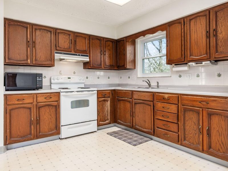 6530 Sportsman Club Road NW, Johnstown, OH 43031 Photo 14