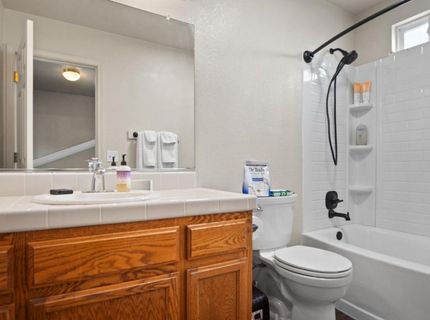 1327 Pippen Ln, Lodi, CA 95242 Photo