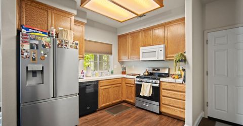 1327 Pippen Ln, Lodi, CA 95242 Photo