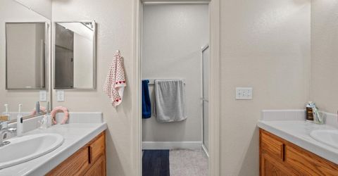 1327 Pippen Ln, Lodi, CA 95242 Photo