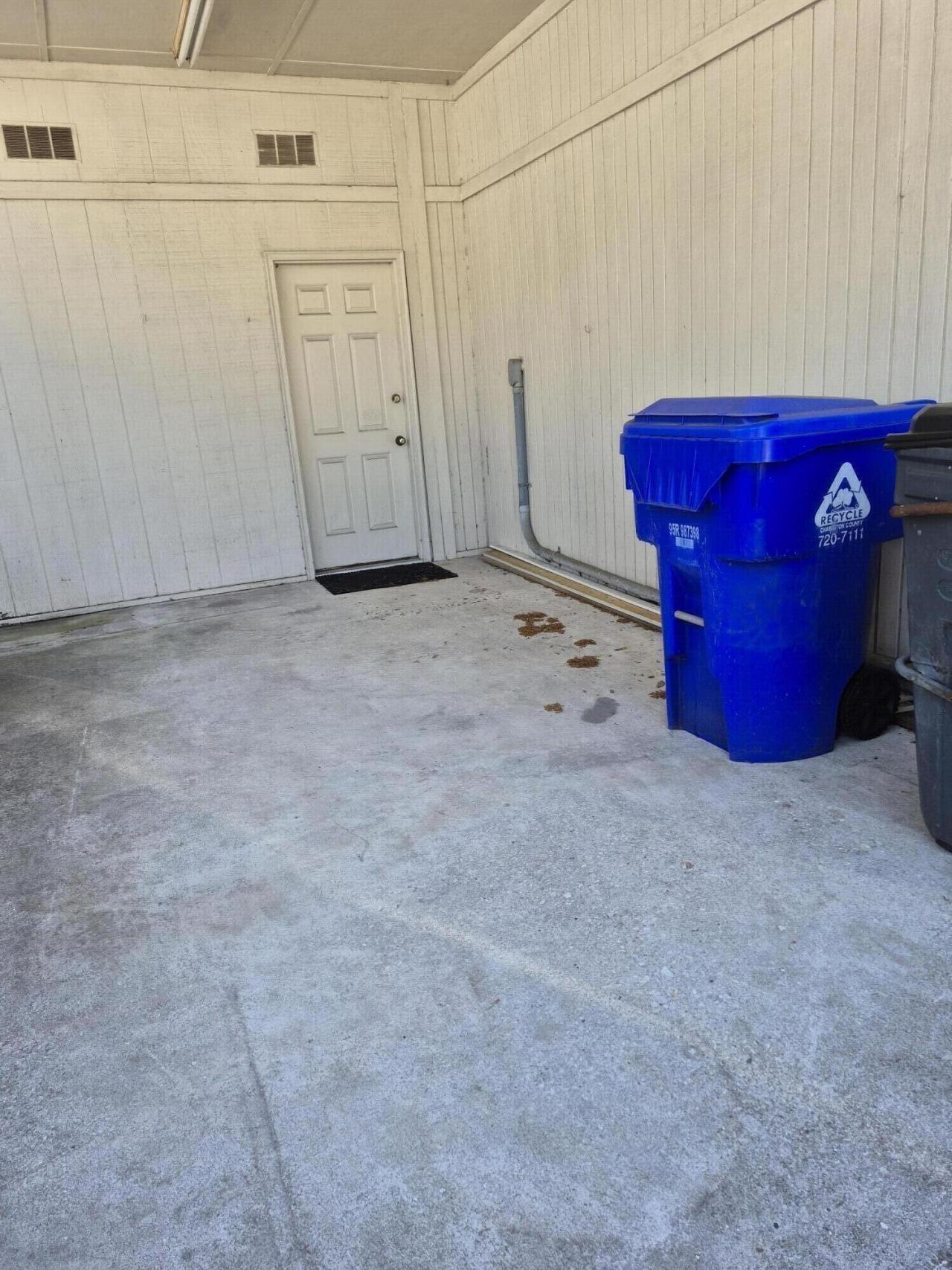 2623 Woodlawn Avenue Photo 17