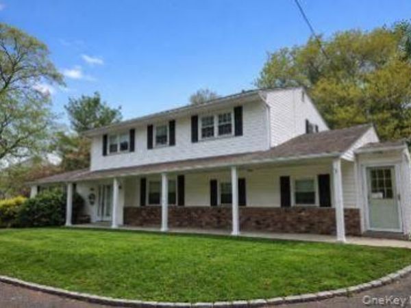 161 Lower Sheep Pasture Road , East Setauket, NY 11733