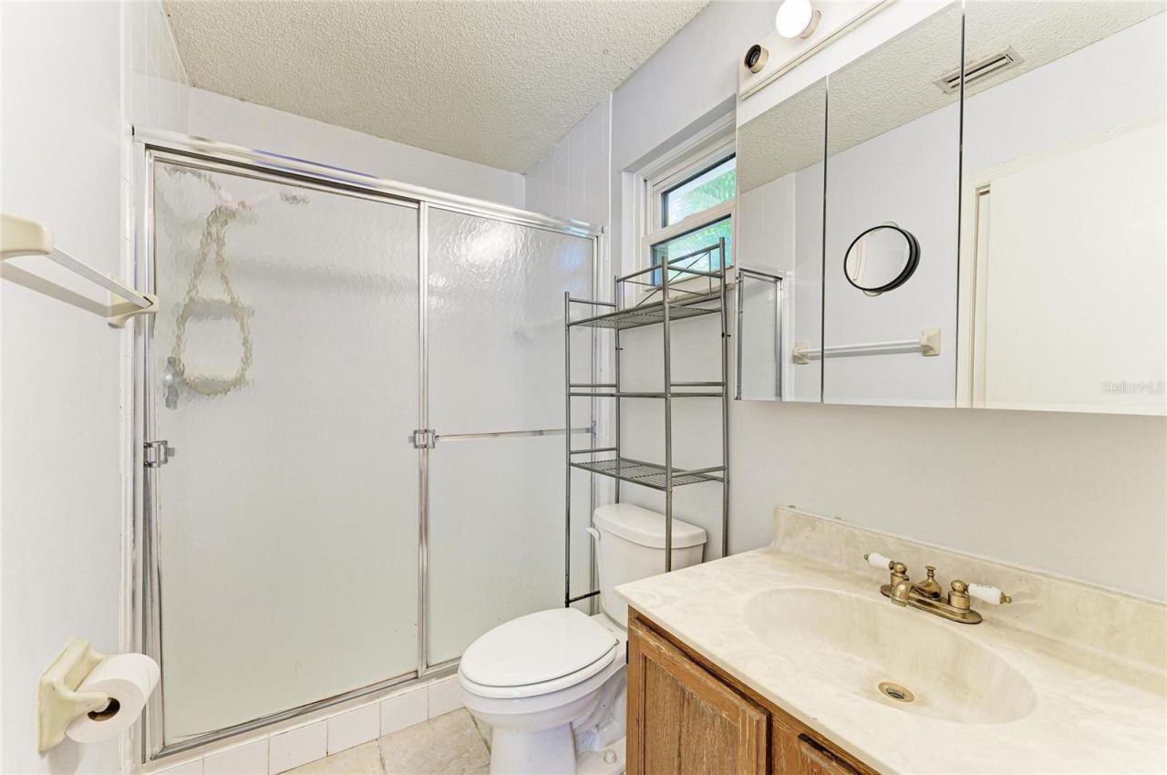 903 Plum Tree Lane , Sarasota, FL 34243 Photo