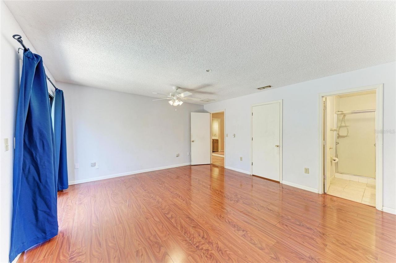 903 Plum Tree Lane , Sarasota, FL 34243 Photo