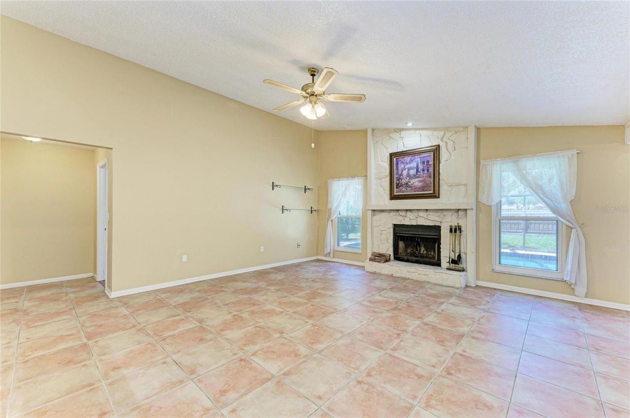903 Plum Tree Lane , Sarasota, FL 34243 Photo