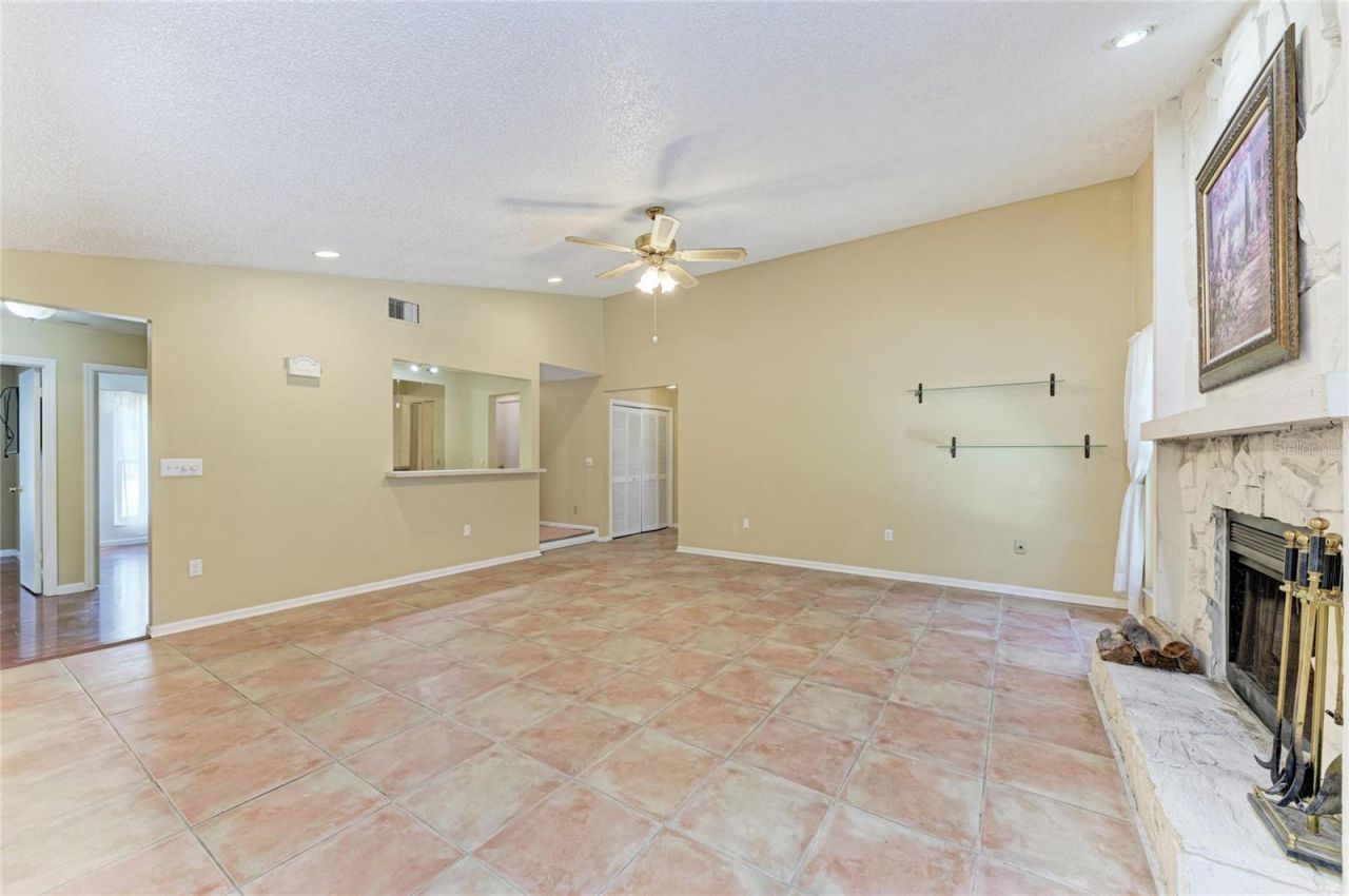 903 Plum Tree Lane , Sarasota, FL 34243 Photo