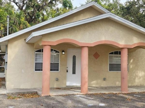 1708 E GENESEE STREET , TAMPA, FL 33610