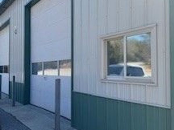 21 Tradesman Cir, Unit 5, Falmouth, MA 02536